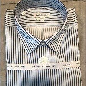 Men’s dress shirt